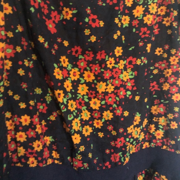 Colorful Tank - Picture 5 of 7